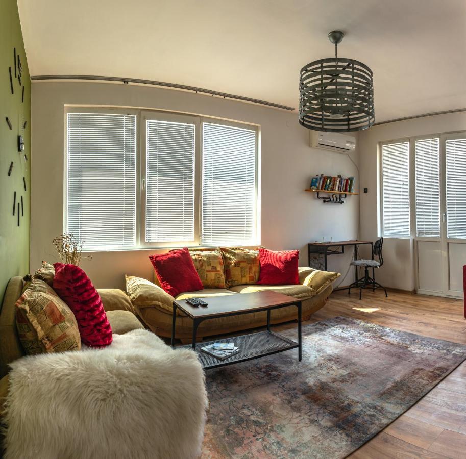 Urban Style In The Centre Apartamento Varna Exterior foto